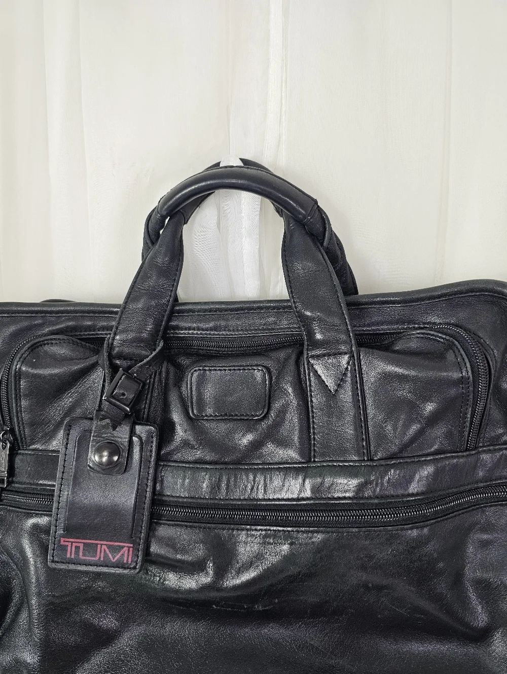 Tumi Alpha 907D3 Slim Portfolio Briefcase Vintage Sleek Black Napa Leather
